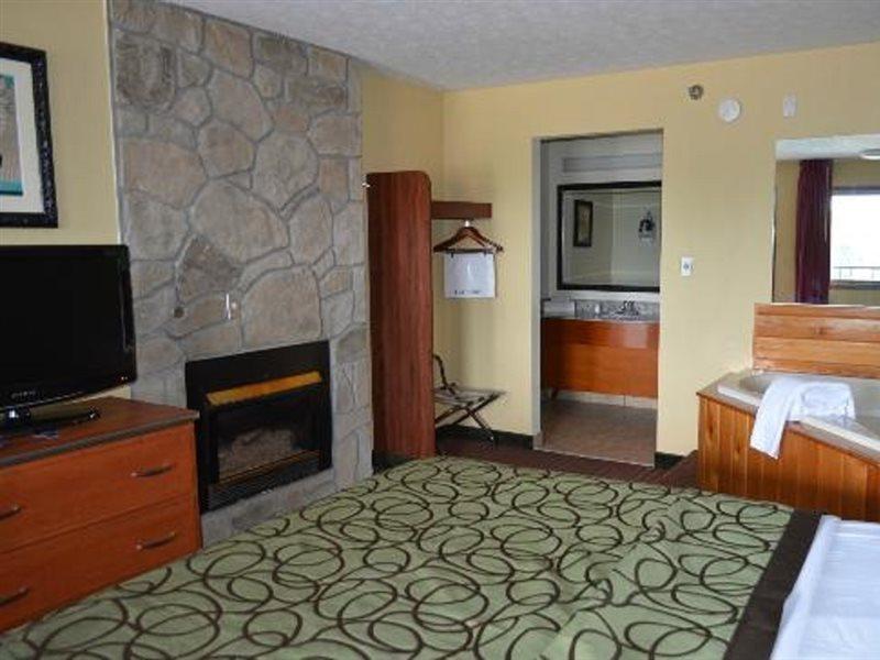 Baymont By Wyndham Pigeon Forge Near Island Drive Hotel Bagian luar foto