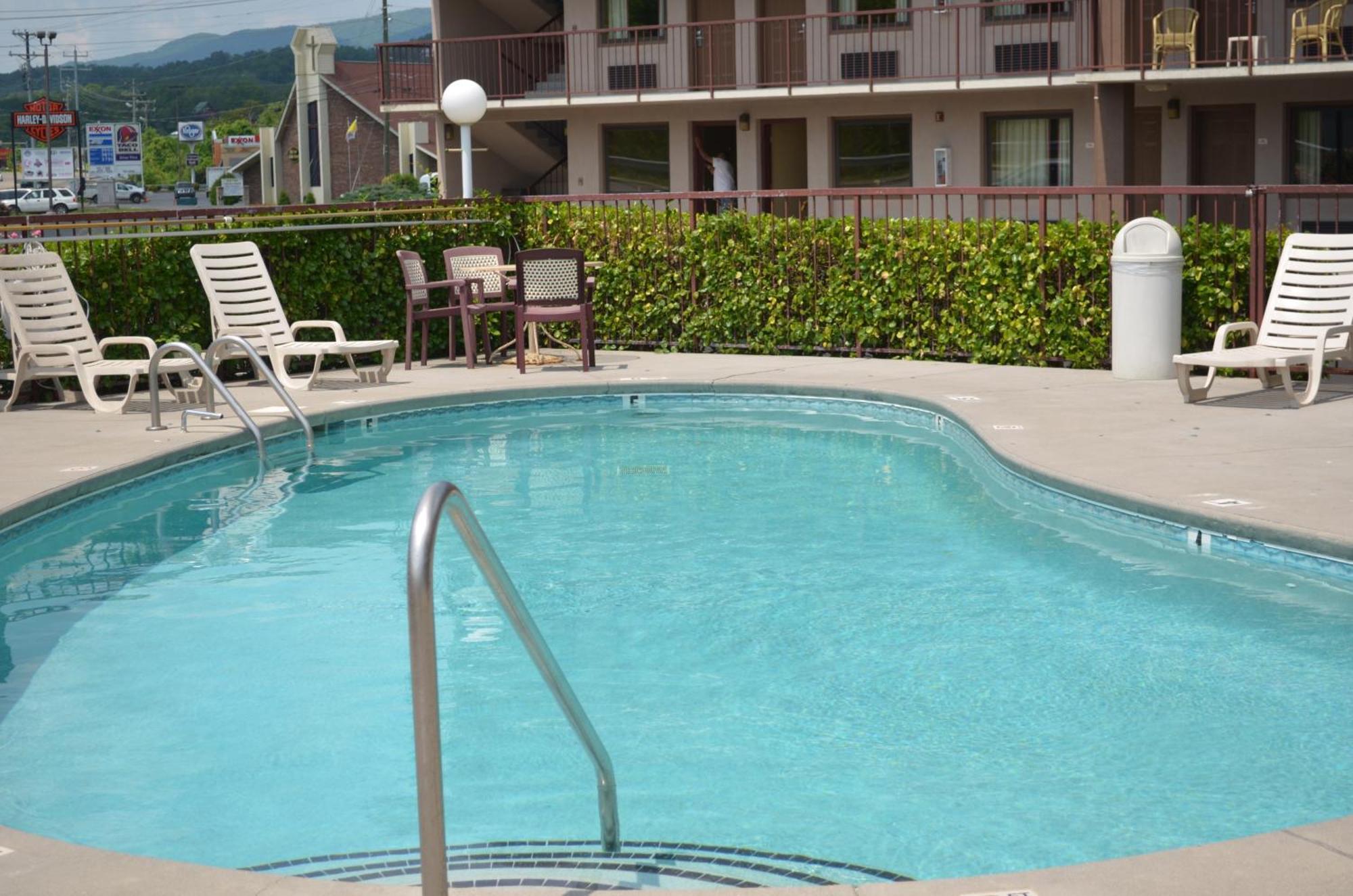 Baymont By Wyndham Pigeon Forge Near Island Drive Hotel Bagian luar foto